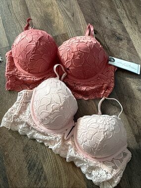 Marilyn Monroe Lace Push-Up Bras - Coral & Blush